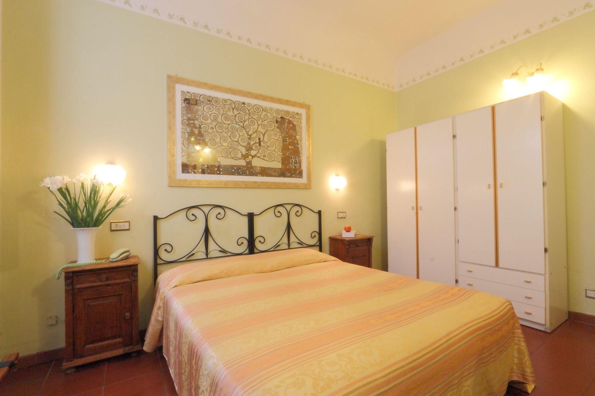 Hotel Genesi Флоренция Экстерьер фото